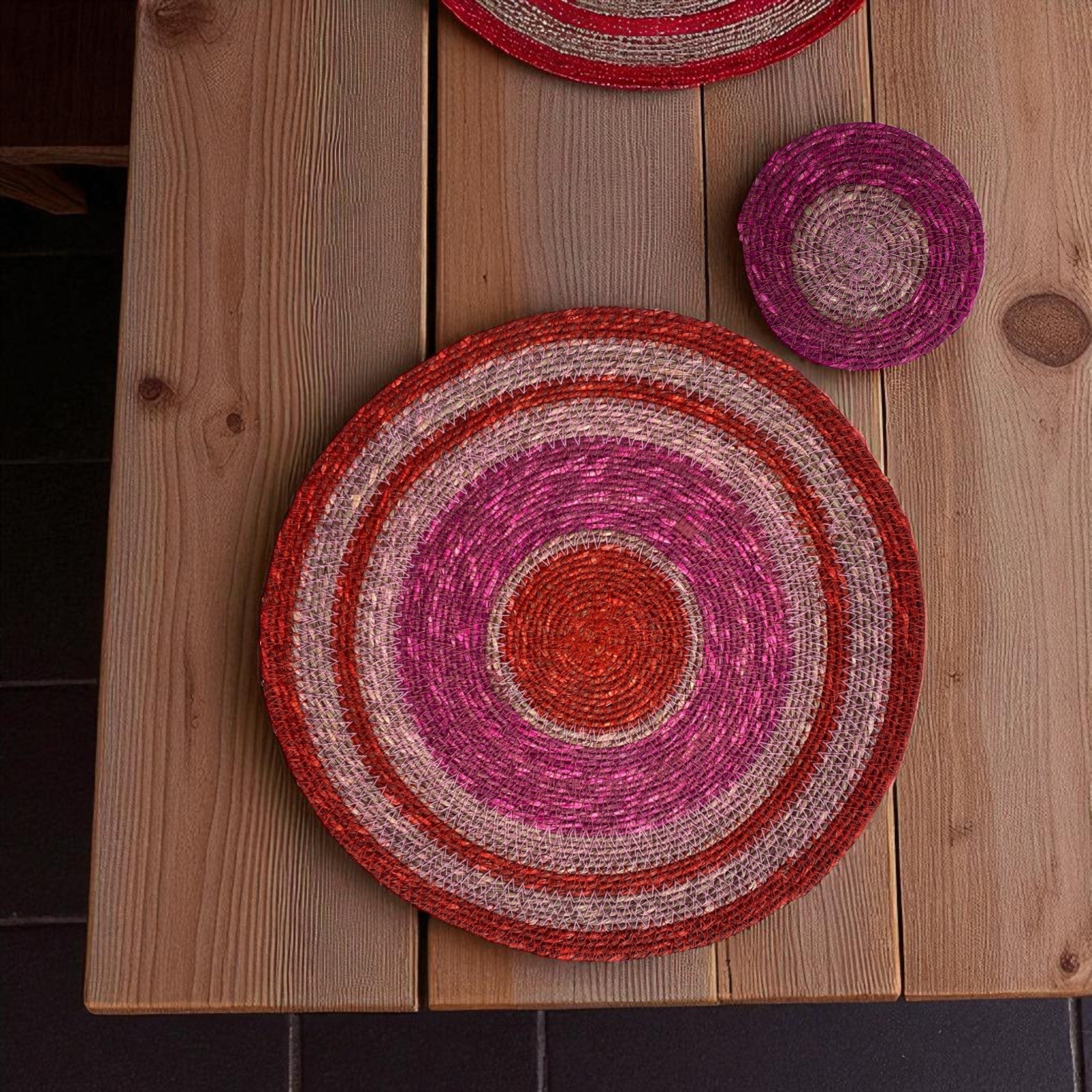 Seagrass Placemat - Guardsman Red / Venetian Pink