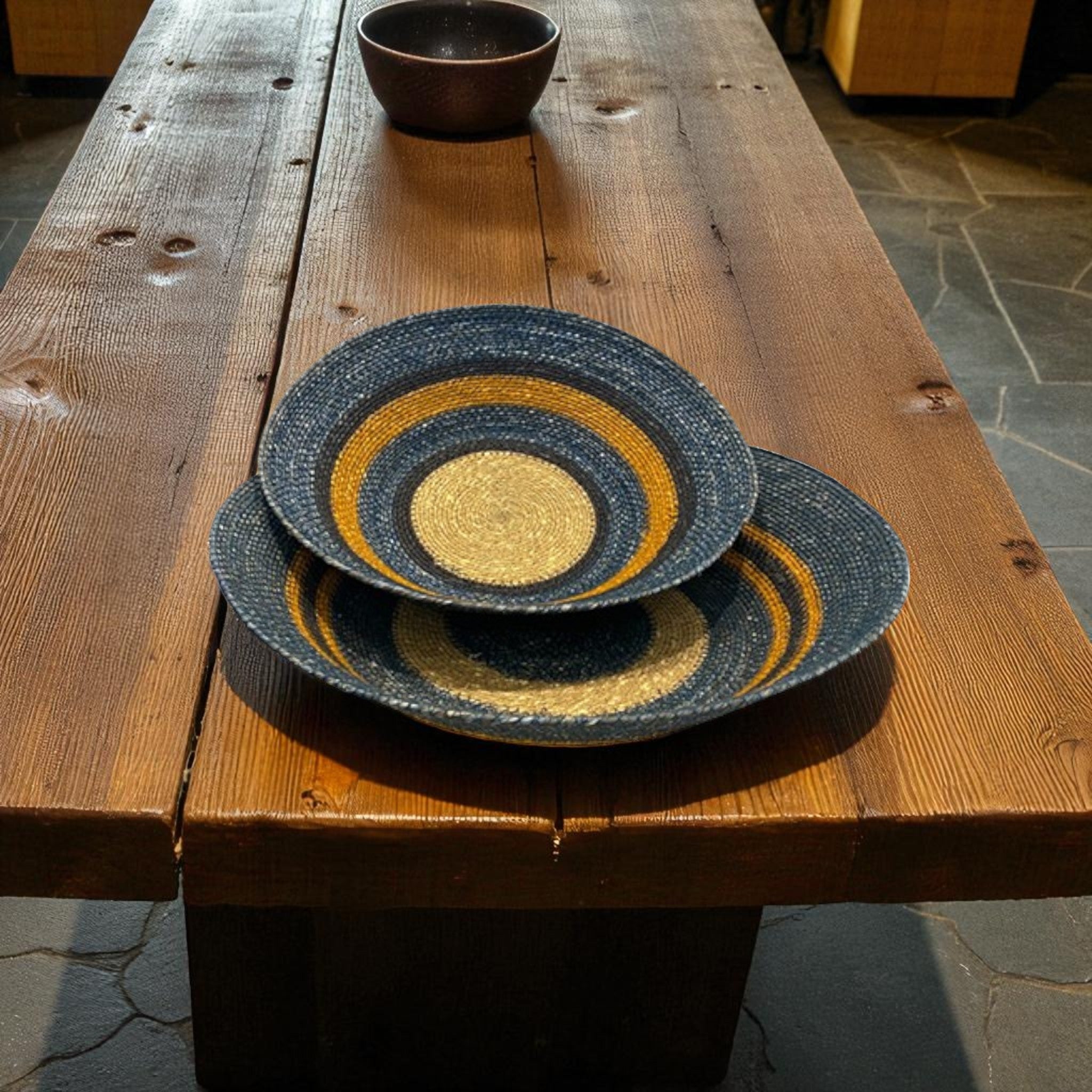 Seagrass Large Bowl - Pompadour Blue / Tuscan / Midnight