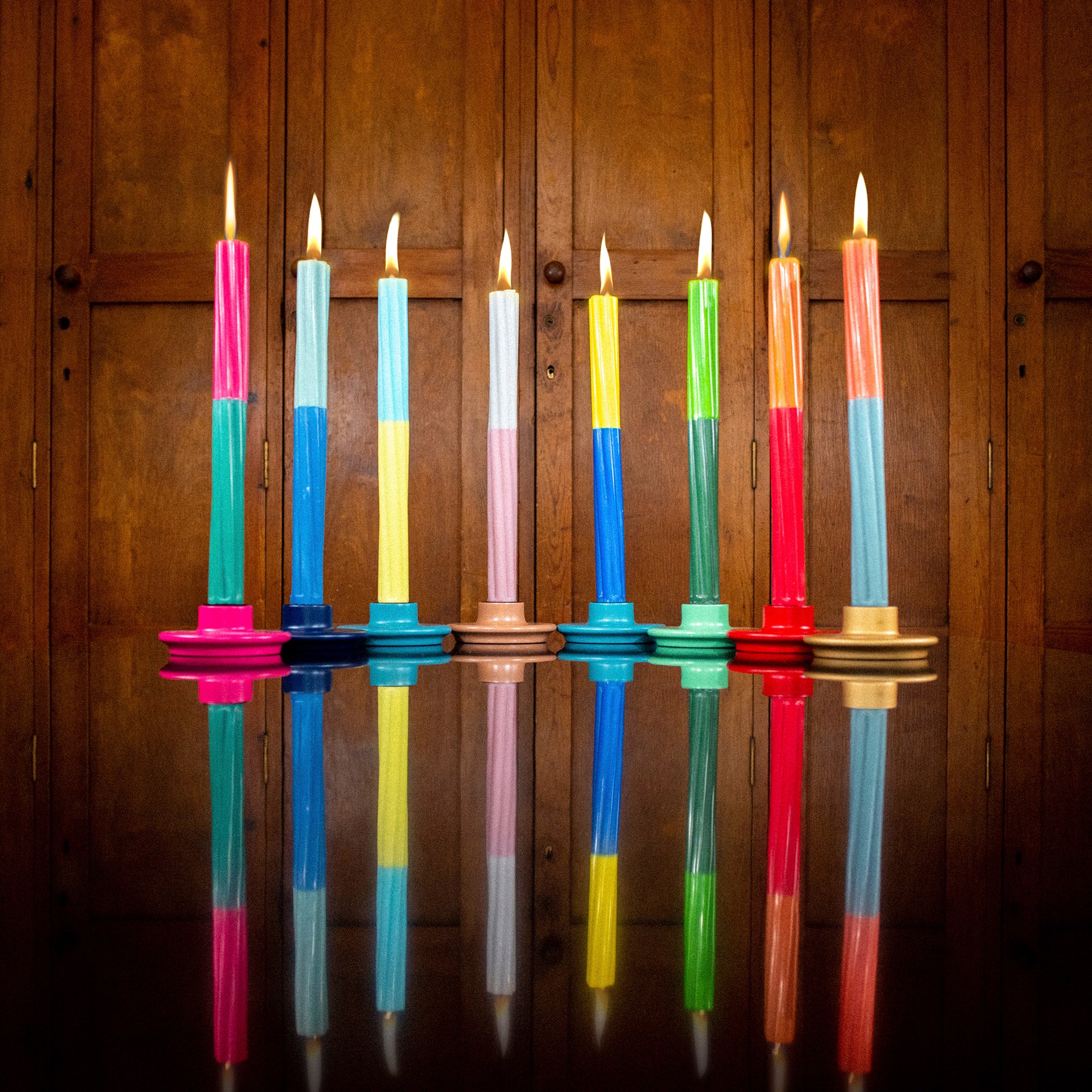 BRITISH COLOUR STANDARD Twist - Grass & Bokhara Eco Dinner Candles, Set of 2