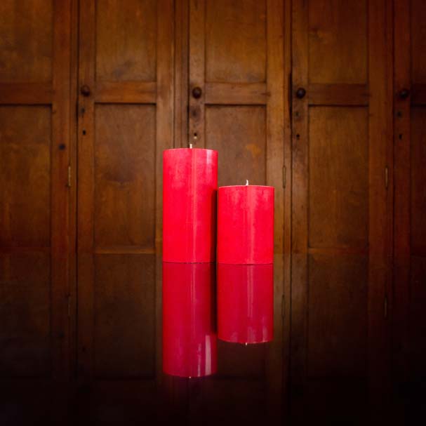 BRITISH COLOUR STANDARD - Guardsman Red Eco Pillar Candle, 10cm