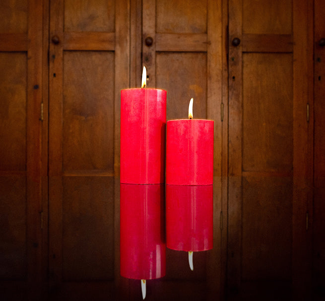 BRITISH COLOUR STANDARD - Guardsman Red Eco Pillar Candle, 15cm